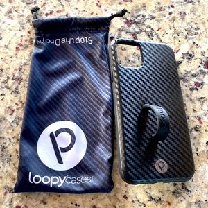 iPhone 11 Black Carbon Loopy Case
